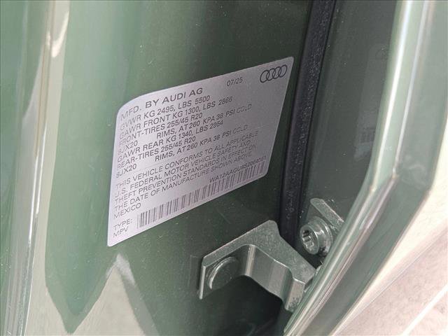 Used 2025 Audi Q5 Premium Plus w/ Premium Plus image 25