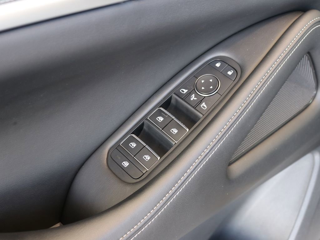 Certified 2023 INFINITI QX60 Luxe AWD/4WD image 23