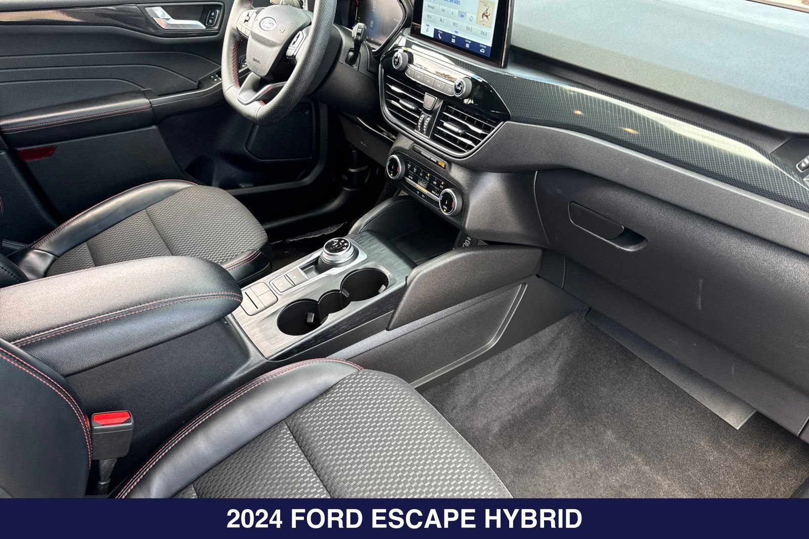 Certified 2024 Ford Escape ST-Line w/ Equipment Group 301A FWD image 18