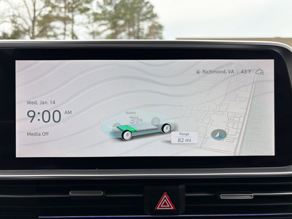 Used 2024 Hyundai Ioniq 6 SEL image 10