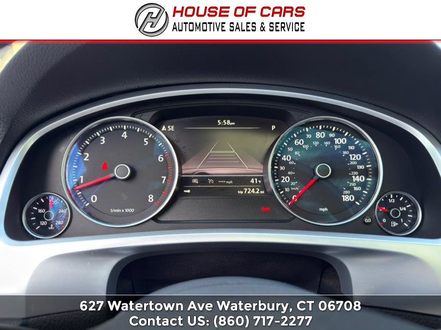Used 2016 Volkswagen Touareg Sport AWD/4WD image 28