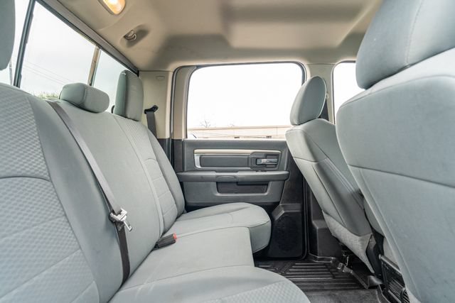 Used 2018 RAM 2500 SLT AWD/4WD image 36