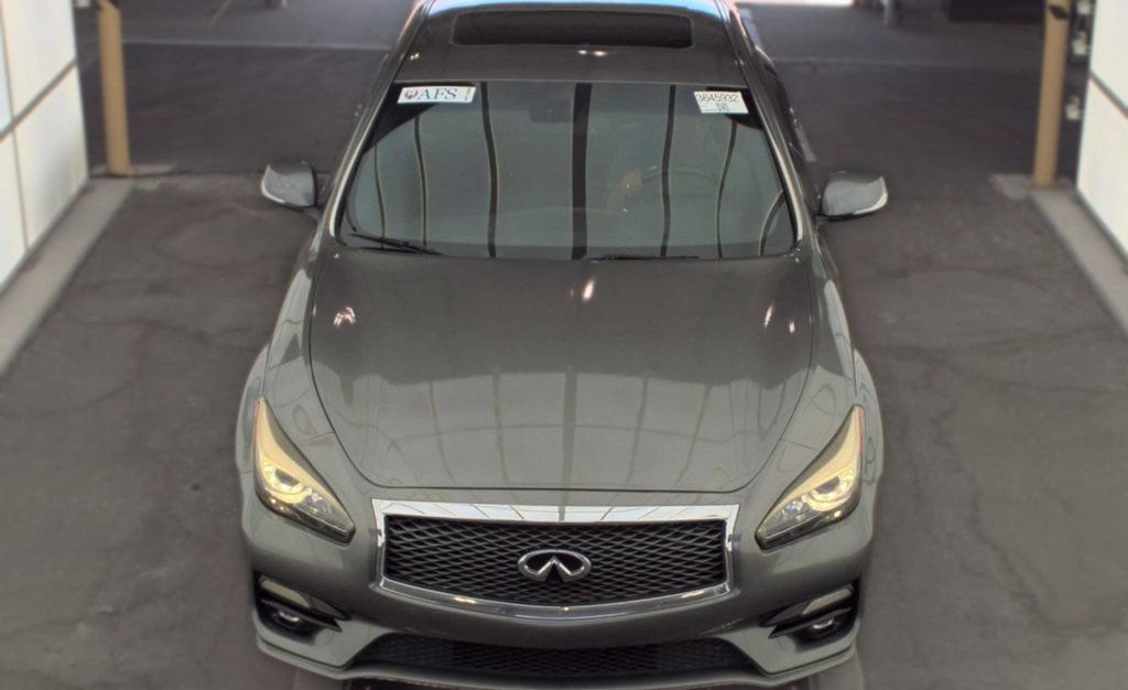 Used 2015 INFINITI Q70 3.7 w/ Sport Package RWD image 2