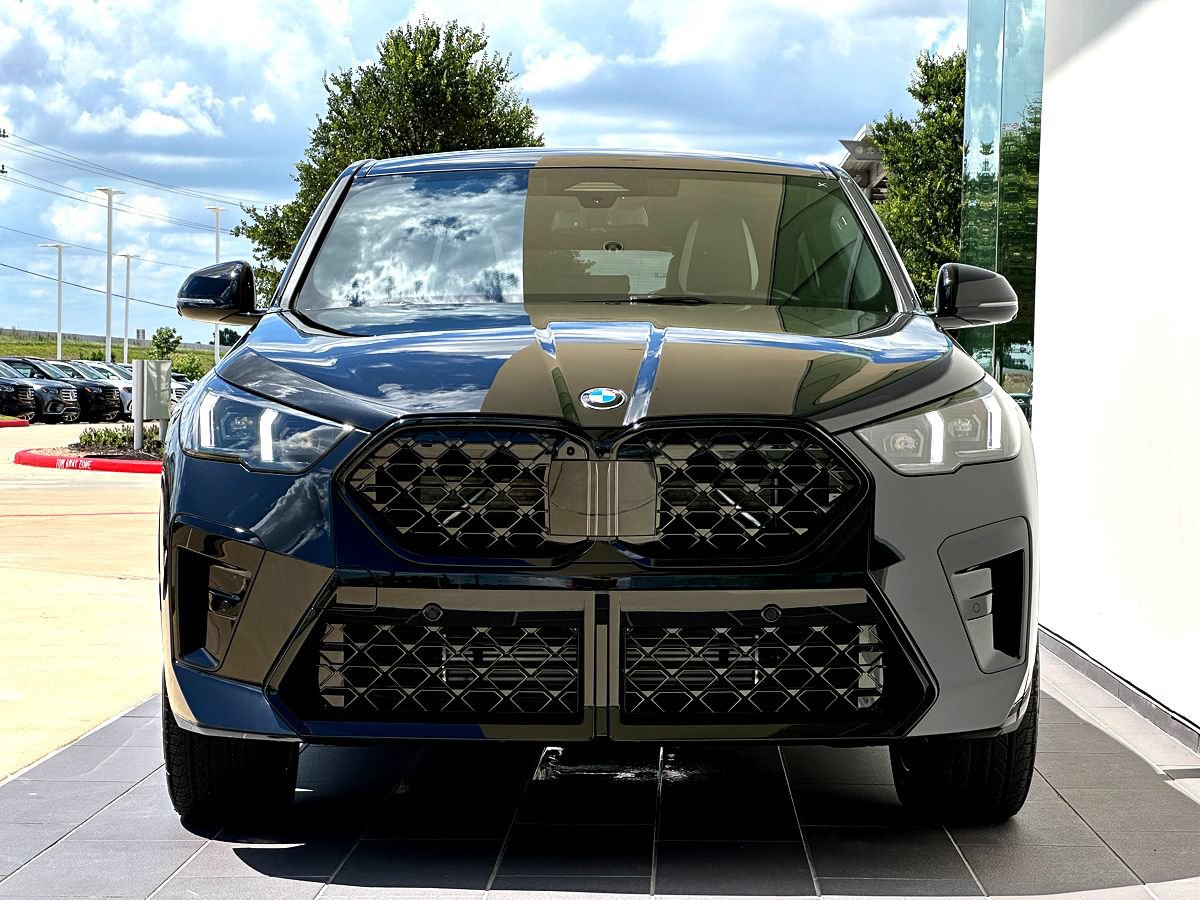 New 2026 BMW X2 xDrive28i w/ Technology Package AWD/4WD image 5