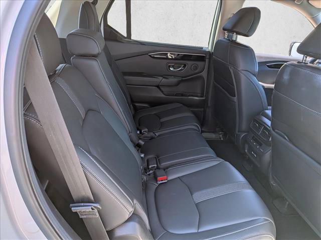 Used 2023 Honda Pilot EX-L image 18