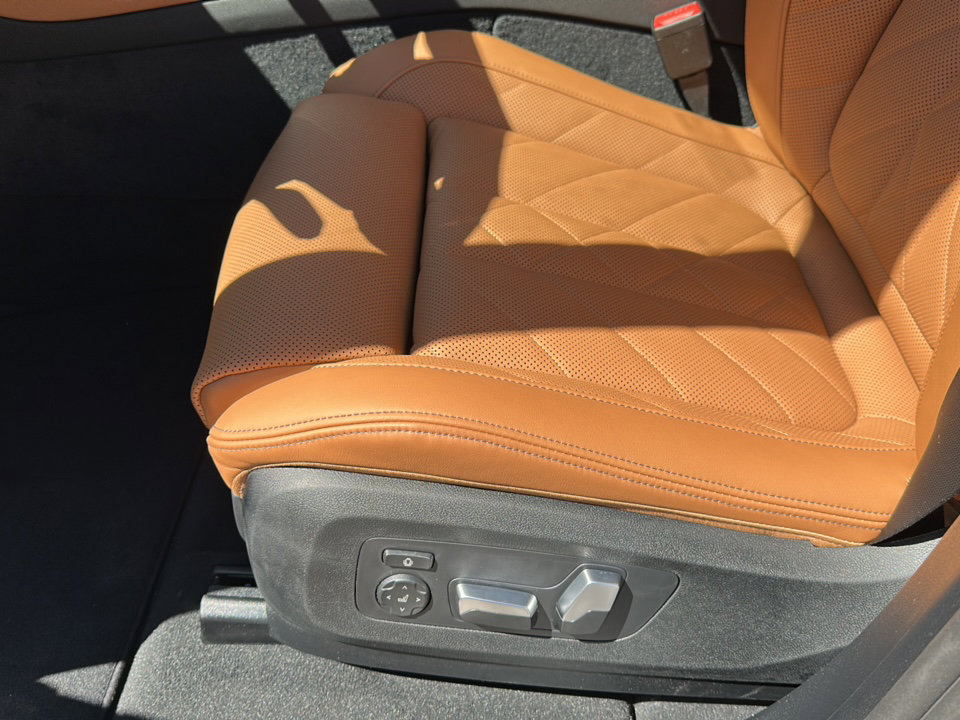 New 2026 BMW X5 sDrive40i w/ M Sport Package image 11