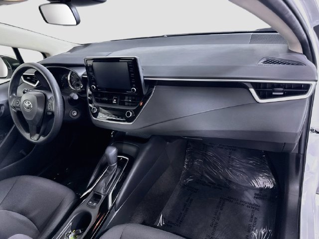 Certified 2022 Toyota Corolla LE w/ Carpet Mat Package (TMS) FWD image 28