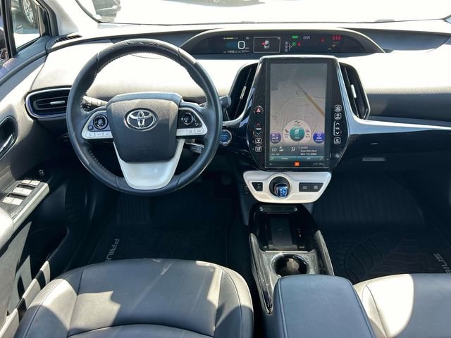 Used 2018 Toyota Prius Four Touring w/ Premium Convenience Package FWD image 16