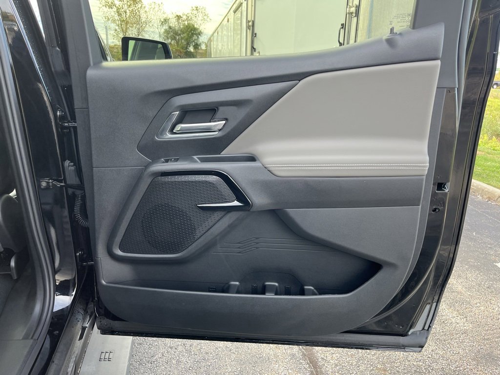 New 2026 Chevrolet Silverado EV Trail Boss image 28