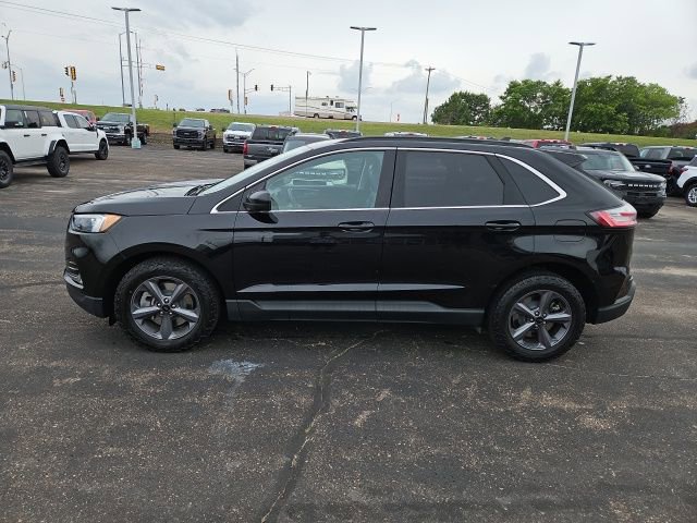 Certified 2022 Ford Edge SEL w/ Sport Appearance Package image 4