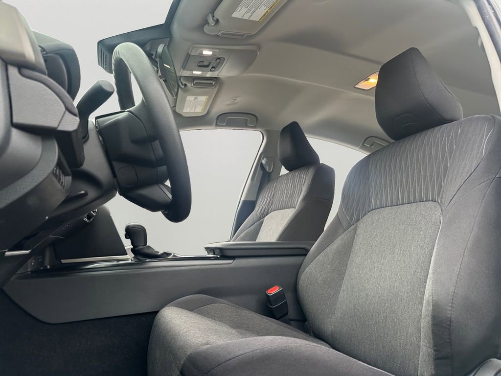Used 2025 Toyota Camry LE image 22