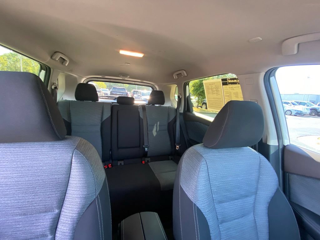 Used 2023 Nissan Rogue SV FWD image 29