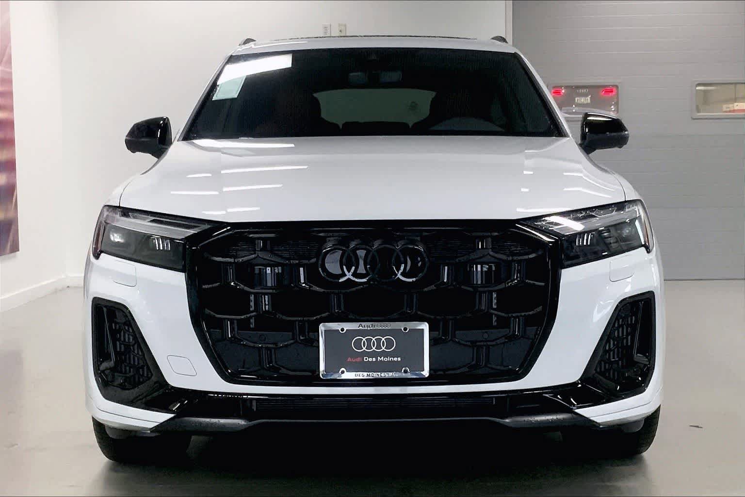 New 2026 Audi SQ7 Premium Plus image 6