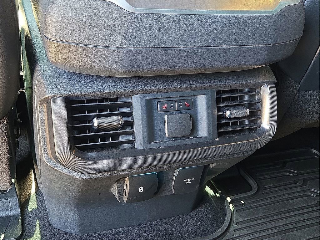 Used 2025 Ford F150 Platinum w/ Equipment Group 702A High image 15