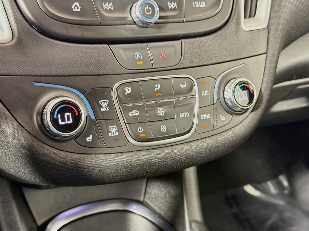 Used 2024 Chevrolet Malibu LT FWD image 15