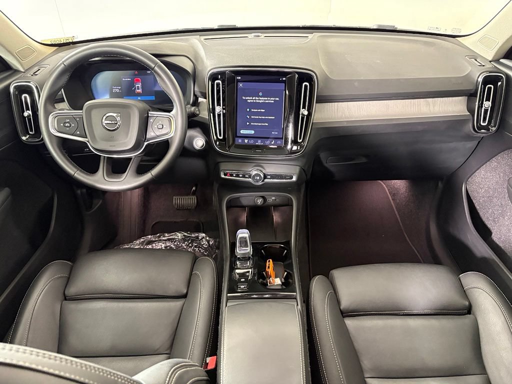 Used 2026 Volvo XC40 B5 Plus AWD/4WD image 34