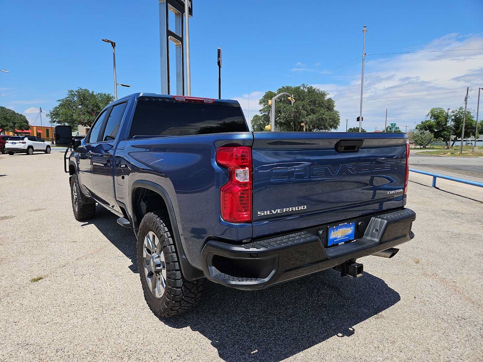 Used 2026 Chevrolet Silverado 2500 Custom w/ Z71 Off-Road Package AWD/4WD image 6