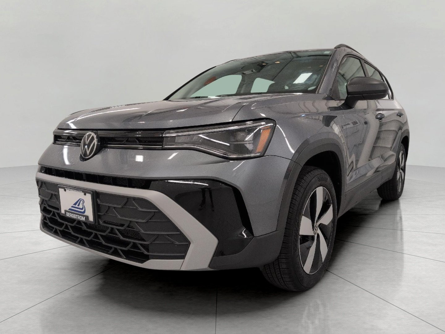Used 2026 Volkswagen Taos S AWD/4WD image 12