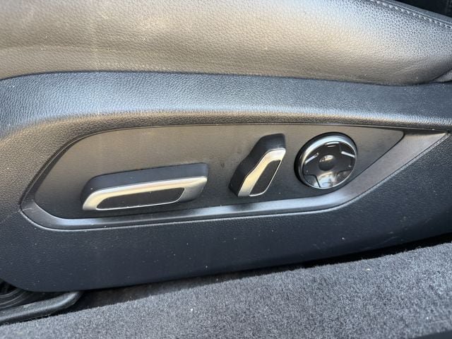 Used 2023 Acura TLX FWD image 25
