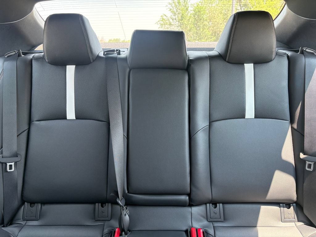 New 2026 Toyota Camry Hybrid FWD image 19