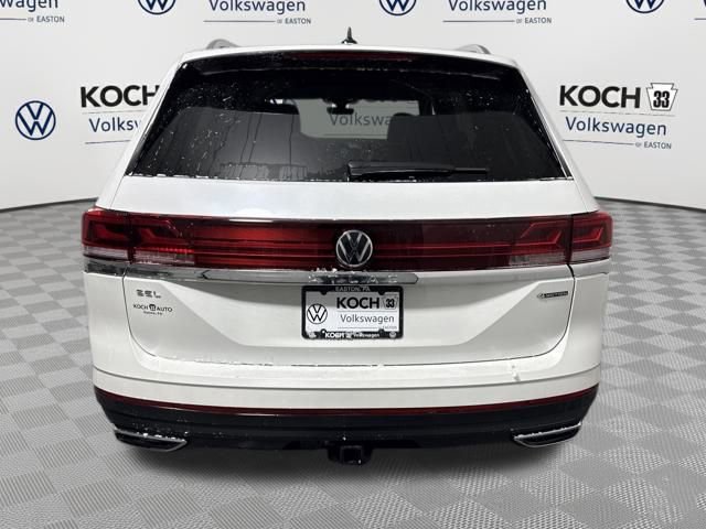 Used 2025 Volkswagen Atlas SEL image 6