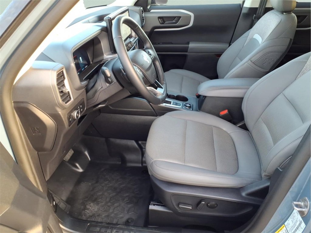 Used 2025 Ford Bronco Sport Badlands image 15