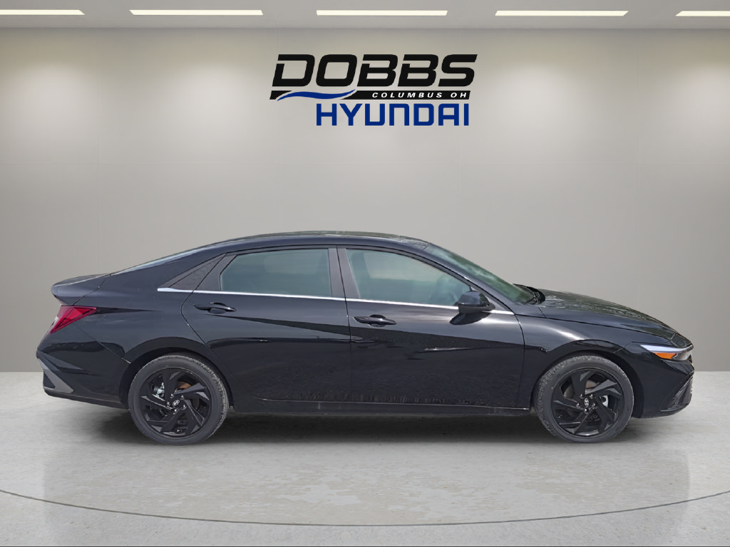 New 2026 Hyundai Elantra SEL Sport Premium FWD image 6