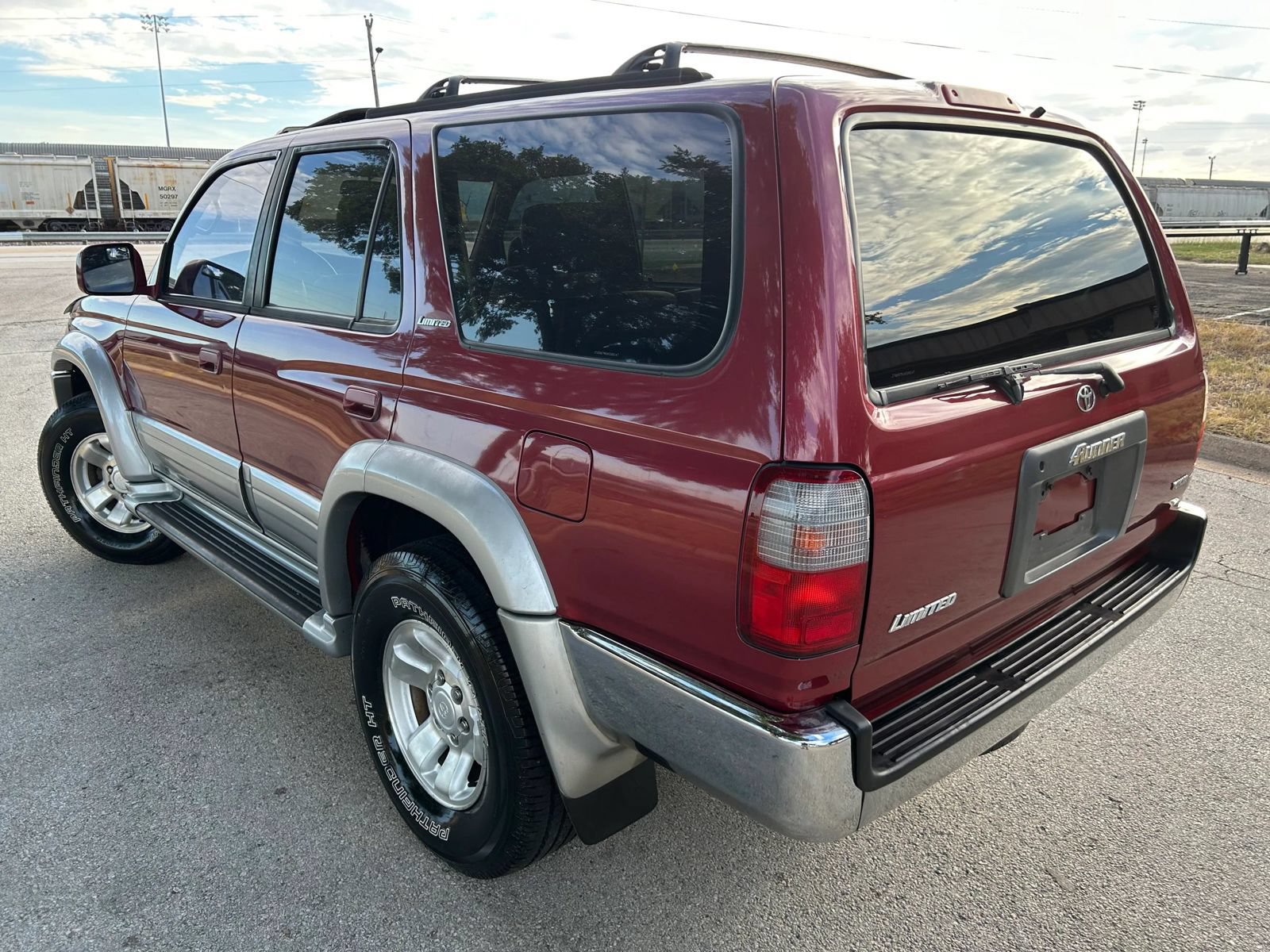 Used 1998 Toyota 4Runner Limited RWD image 5