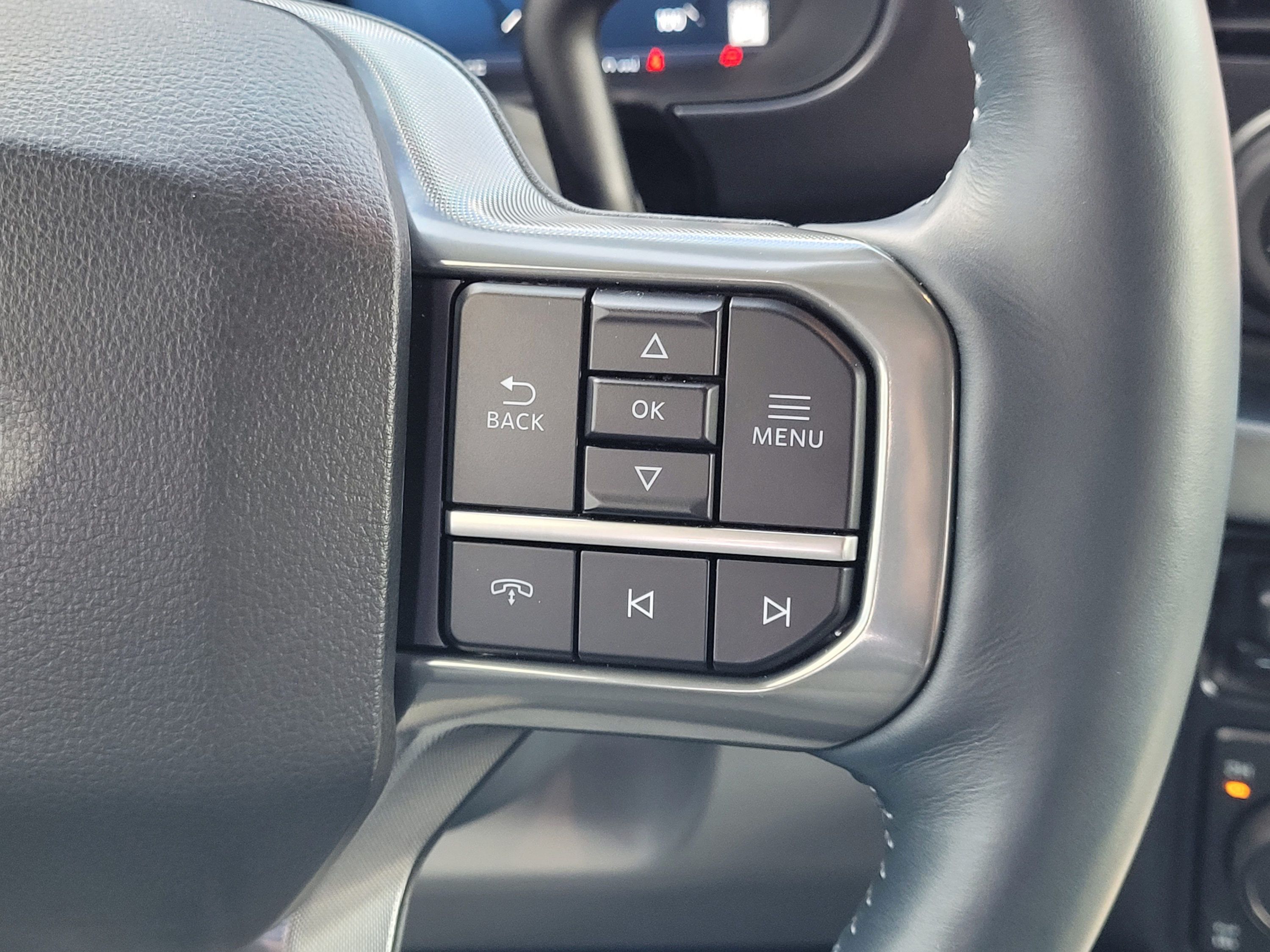 Used 2024 Ford F250 Limited w/ FX4 Off-Road Package AWD/4WD image 12