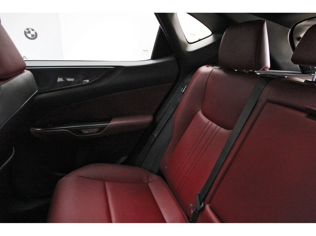 Used 2025 Lexus NX 250 FWD w/ Towing Package (2000 Lbs) image 11