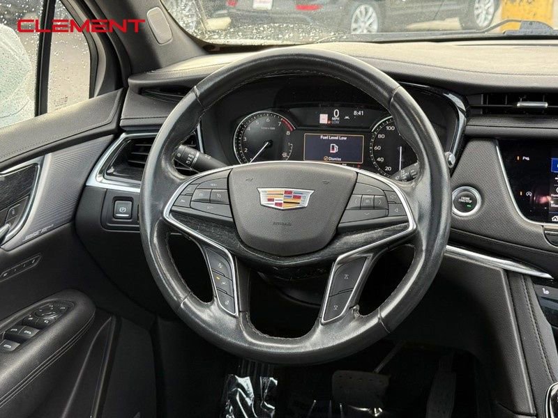 Used 2022 Cadillac XT5 Premium Luxury image 15