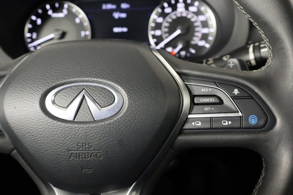 Used 2023 INFINITI QX50 Luxe FWD image 10