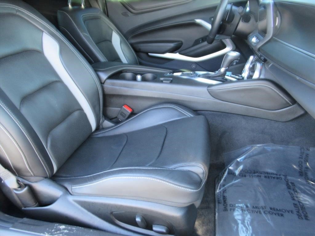 Certified 2024 Chevrolet Camaro LT image 9