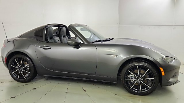 New 2026 MAZDA MX-5 Miata RF Grand Touring RWD image 31