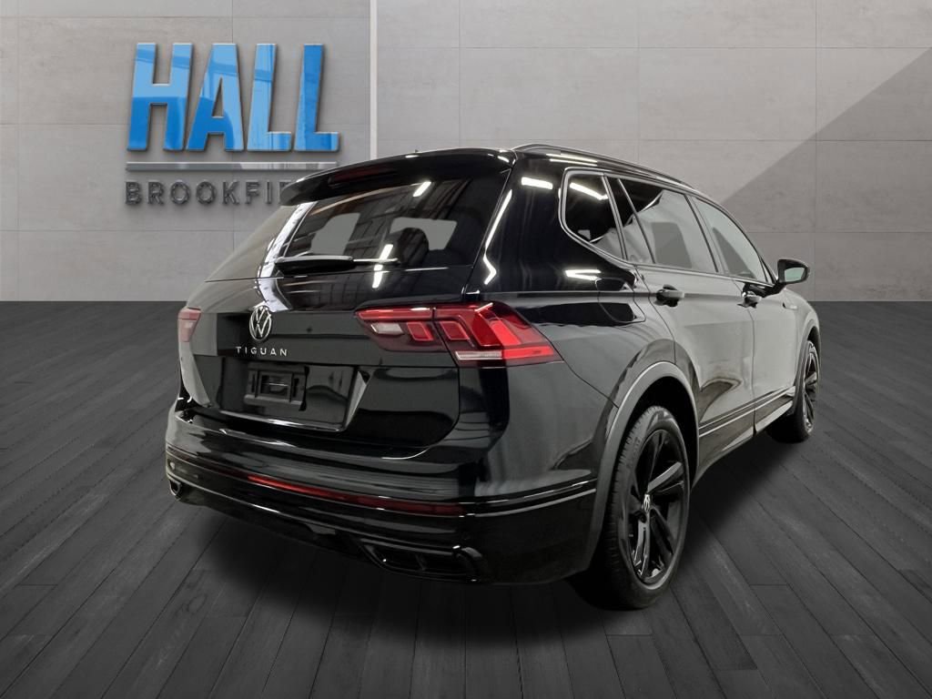 Certified 2024 Volkswagen Tiguan SE R-Line FWD image 6