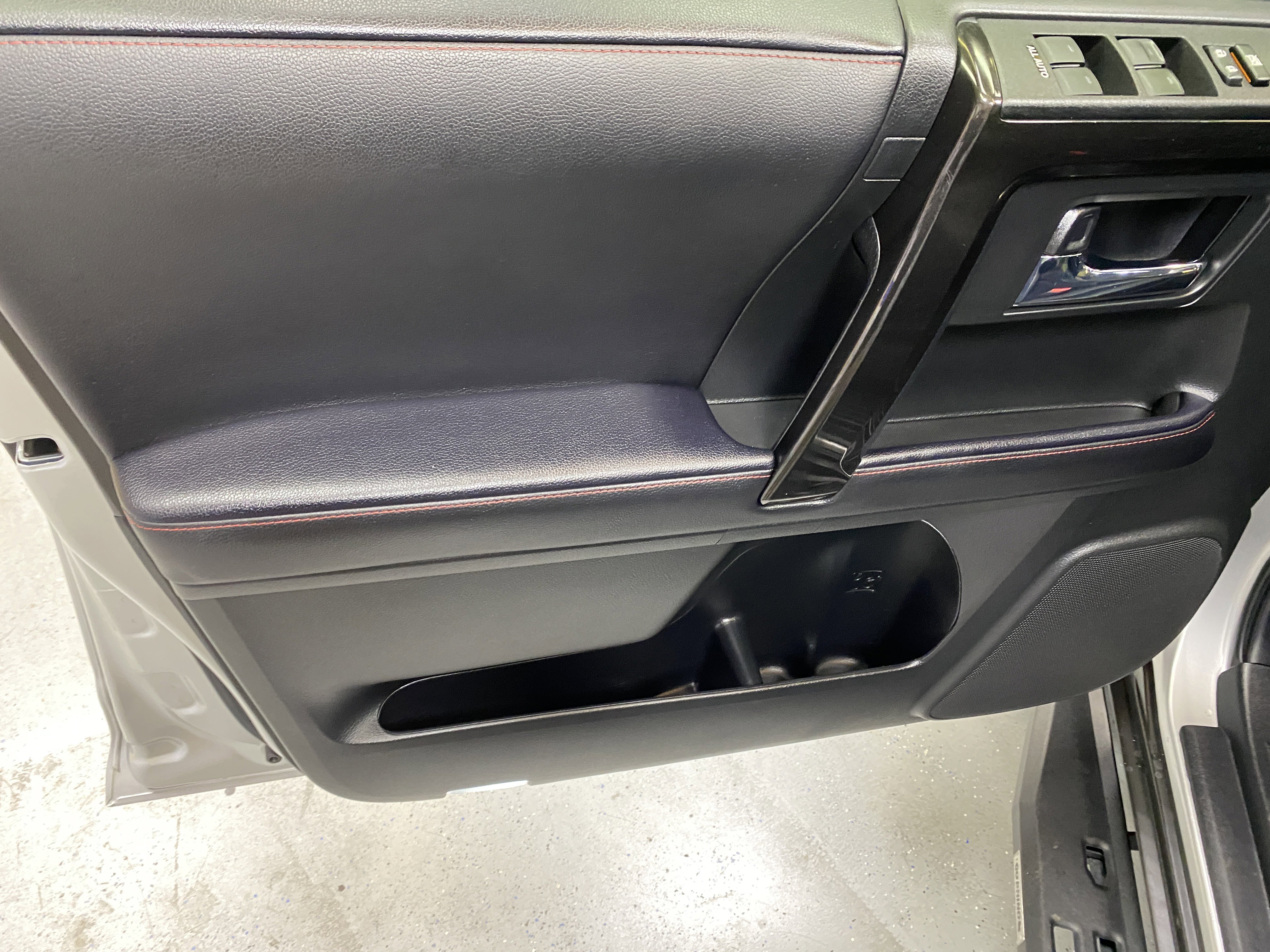 Used 2023 Toyota 4Runner TRD Off-Road Premium image 19