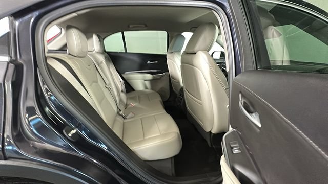 Used 2022 Cadillac XT4 Luxury w/ Driver Awareness Package AWD/4WD image 29