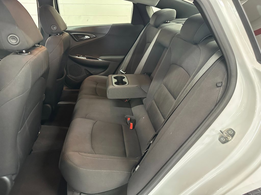 Used 2023 Chevrolet Malibu LT image 31