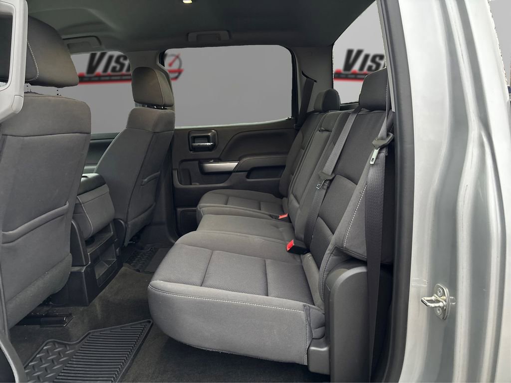 Used 2018 Chevrolet Silverado 1500 LT w/ All Star Edition image 10