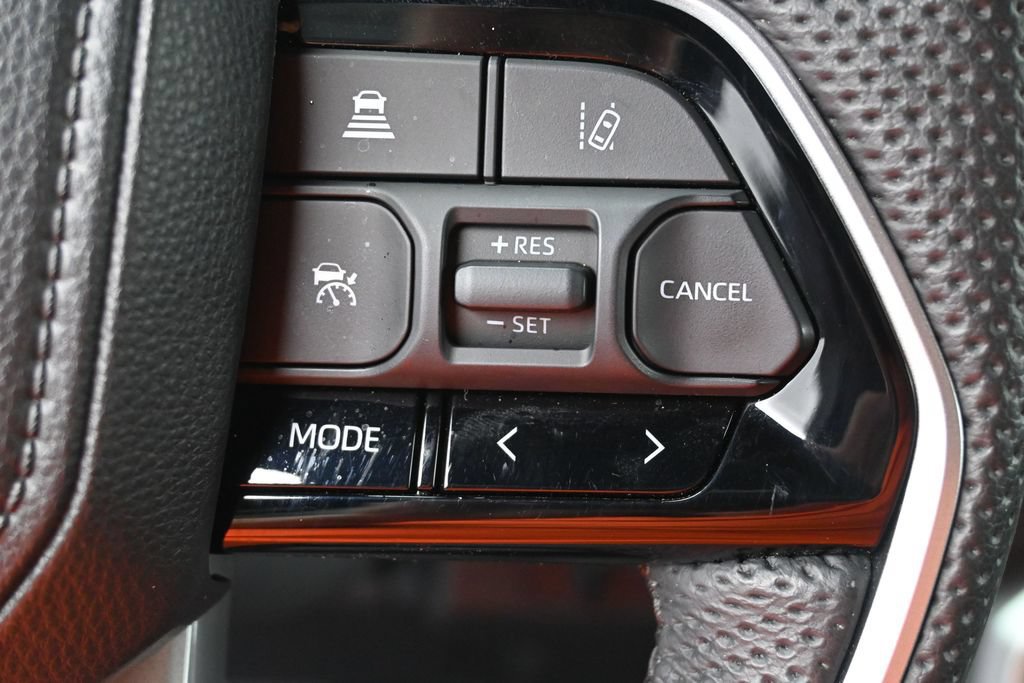 Used 2024 Toyota Tundra Platinum AWD/4WD image 19