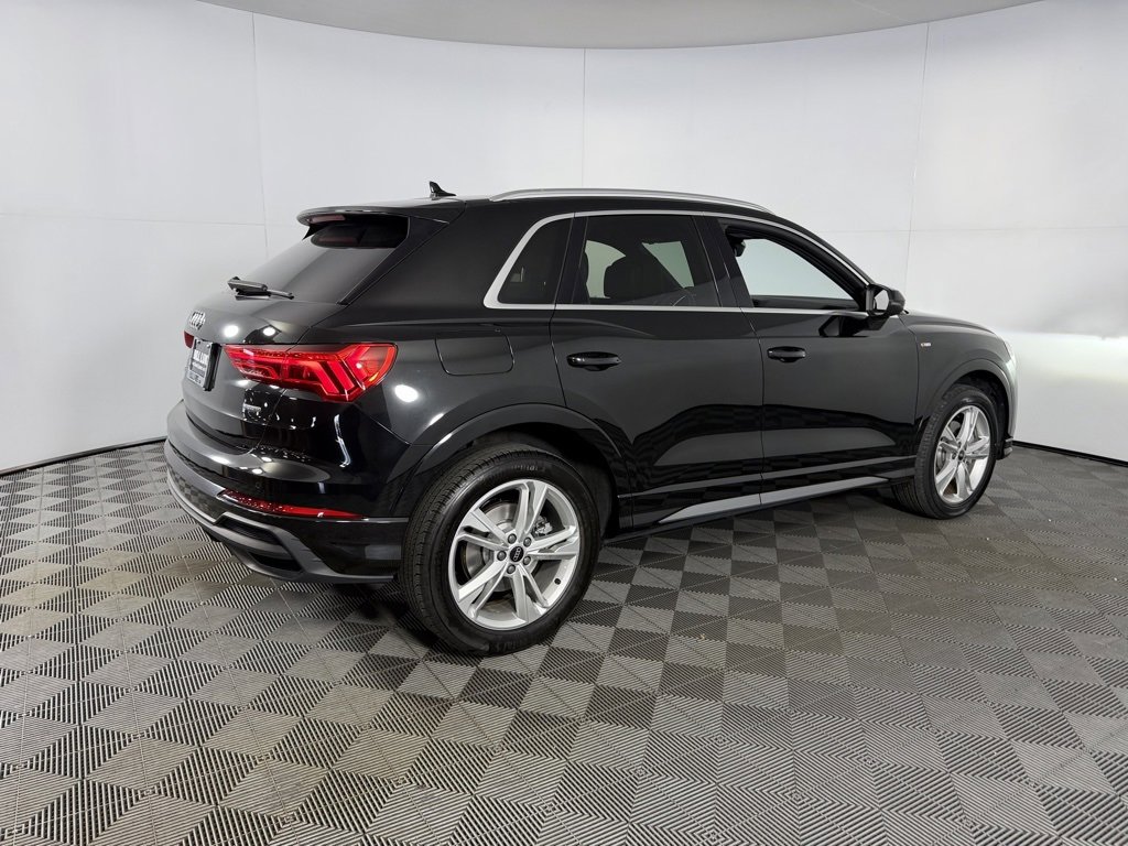 Used 2023 Audi Q3 2.0T Premium image 9