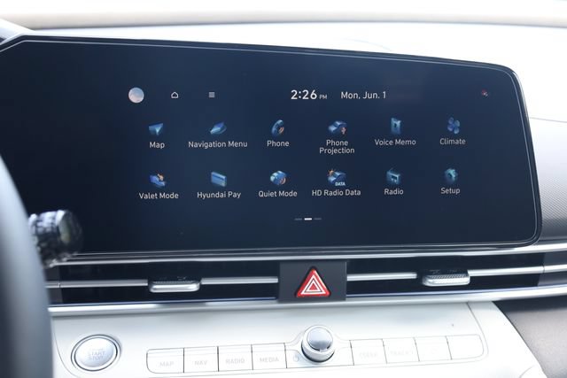 New 2026 Hyundai Elantra Limited FWD image 17