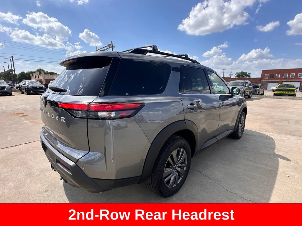 Certified 2025 Nissan Pathfinder SV w/ SV Premium Package FWD image 8