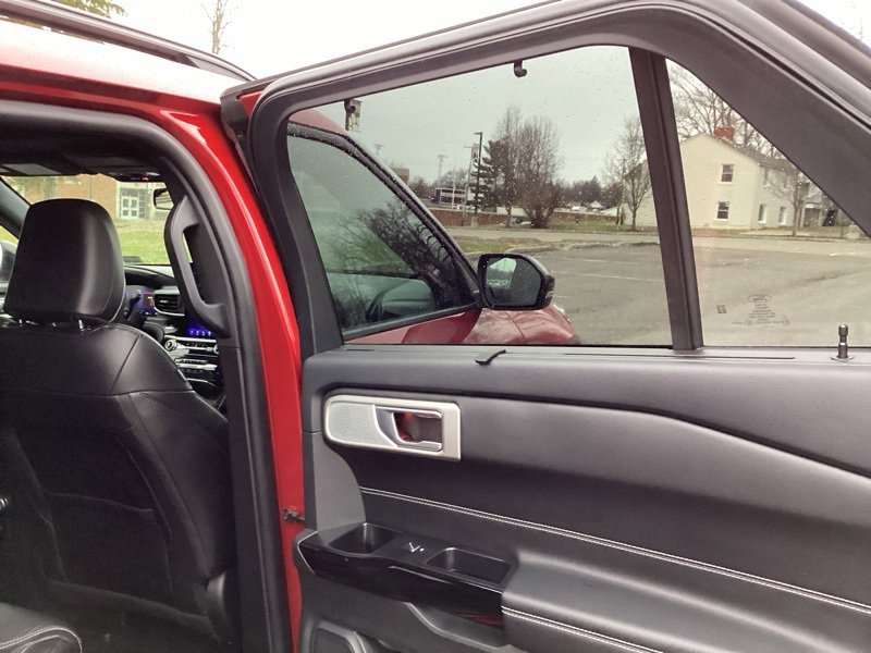 Used 2023 Ford Explorer ST w/ Equipment Group 401A image 14