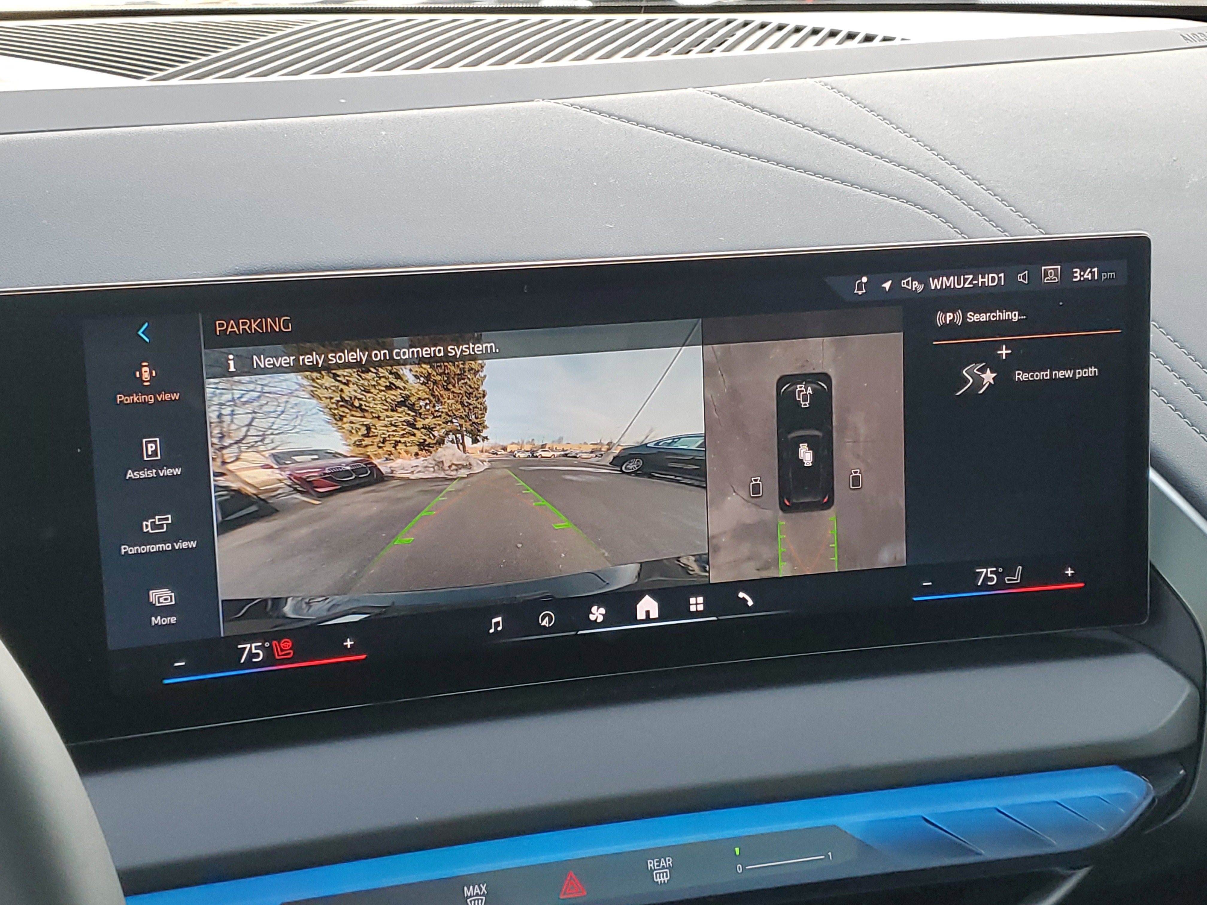 Used 2025 BMW X3 xDrive30i w/ Premium Package image 18