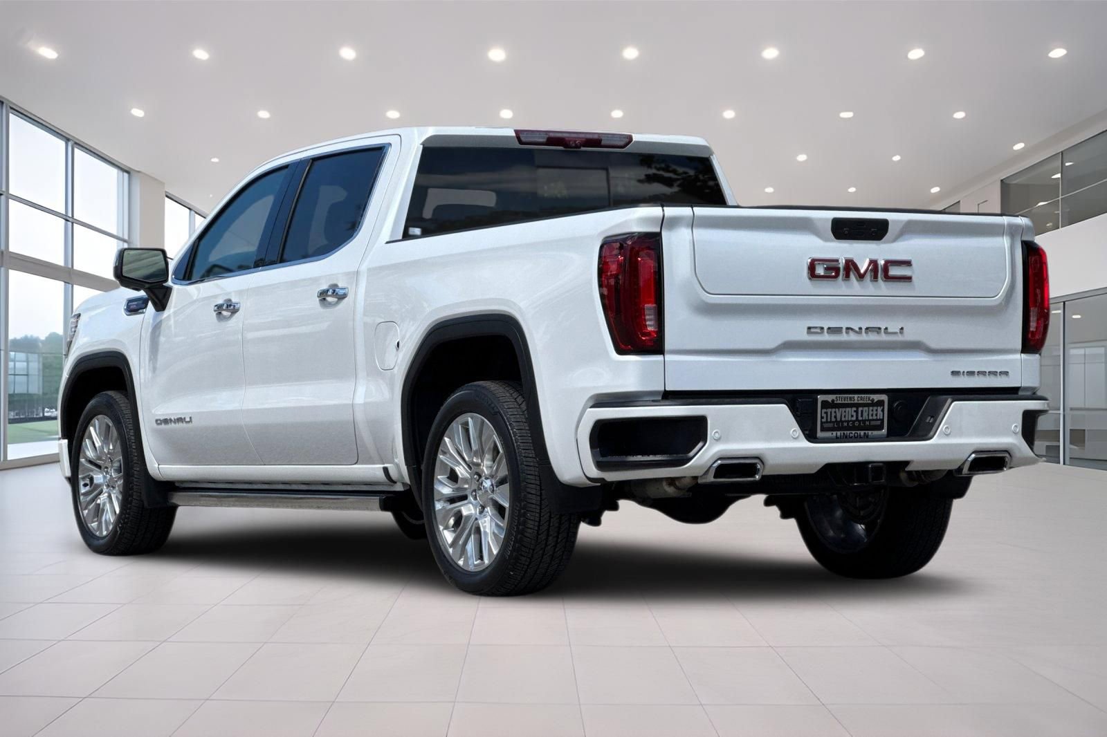 Used 2022 GMC Sierra 1500 Denali w/ Denali Reserve Package image 6