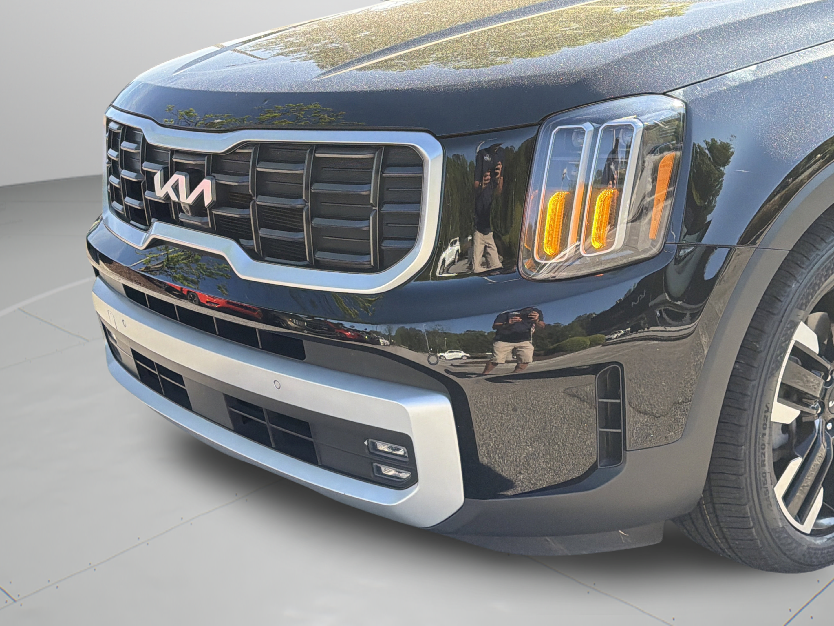 Certified 2024 Kia Telluride SX Prestige AWD/4WD image 40