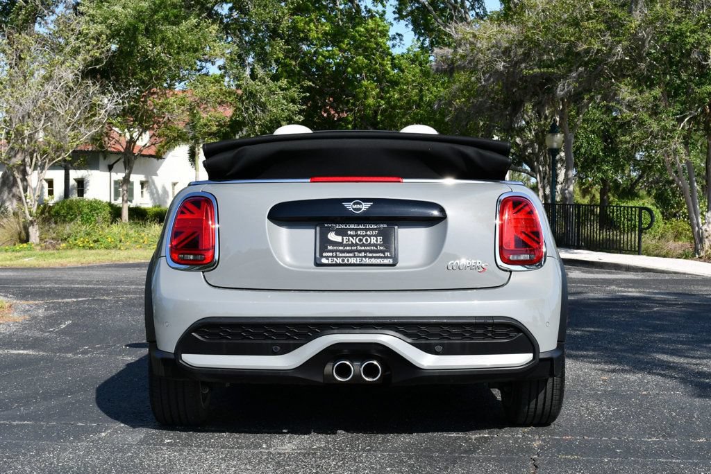 Used 2023 MINI Cooper S w/ Signature Upholstery Package FWD image 5