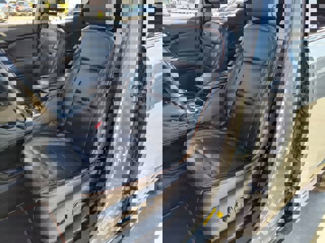 Used 2022 GMC Acadia AT4 w/ Preferred Package image 20