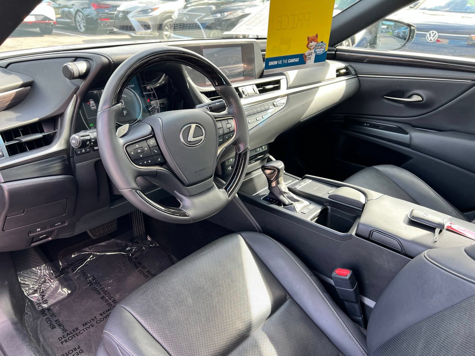 Used 2020 Lexus ES 300h w/ Premium Package FWD image 31